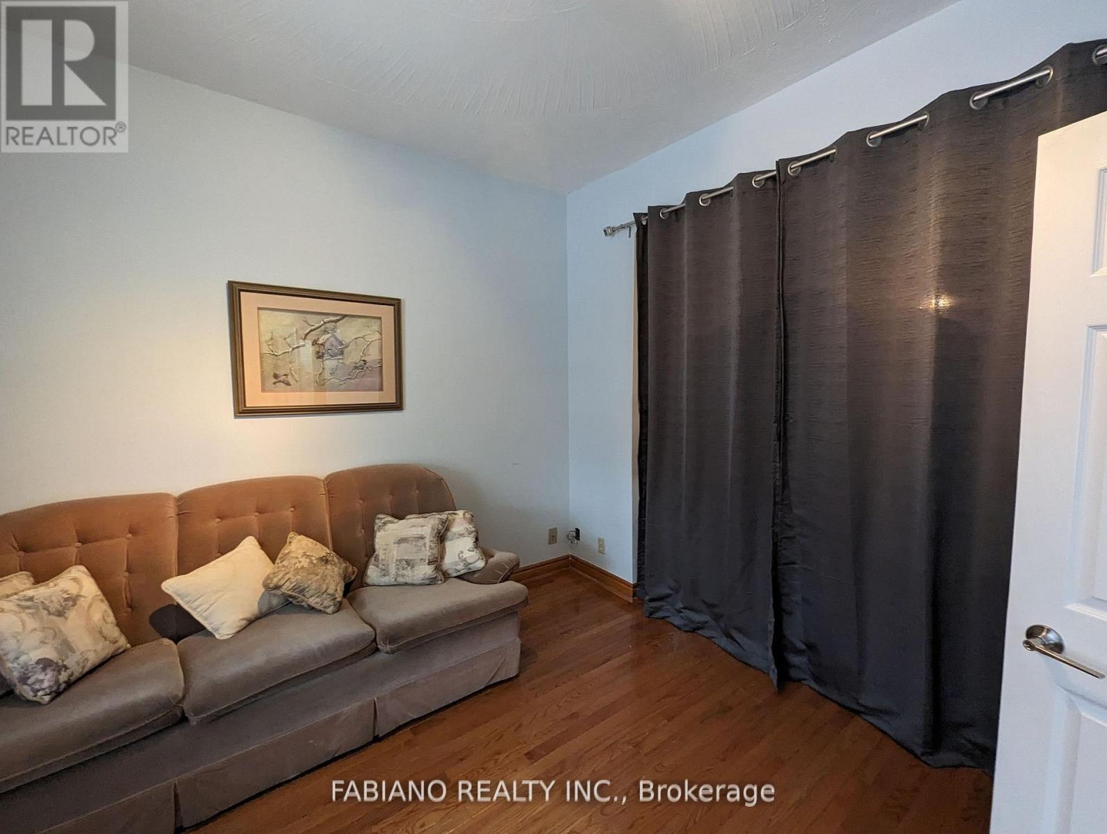 Main - 1038 Dovercourt Road, Toronto, Ontario  M6H 2X8 - Photo 13 - W12836802
