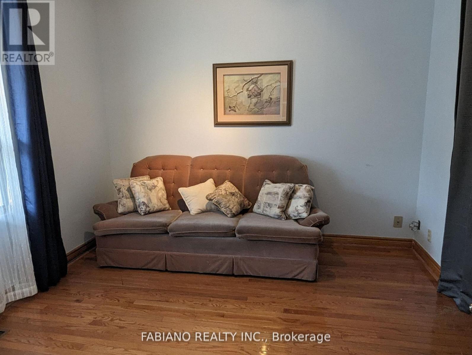 Main - 1038 Dovercourt Road, Toronto, Ontario  M6H 2X8 - Photo 14 - W12836802