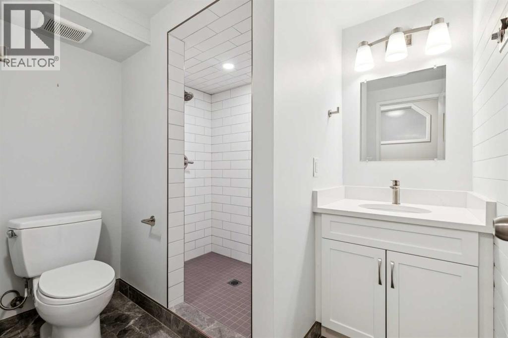 3335 Oakwood Drive Sw, Calgary, Alberta  T2V 4V6 - Photo 34 - A2277744