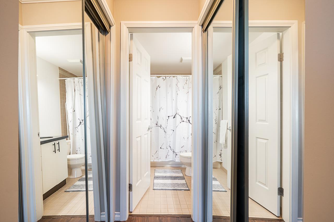 313 1830 E Southmere Crescent, Surrey, British Columbia  V4A 9C2 - Photo 18 - R3095099