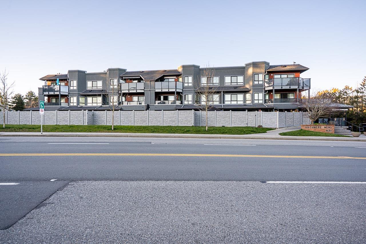 313 1830 E Southmere Crescent, Surrey, British Columbia  V4A 9C2 - Photo 31 - R3095099