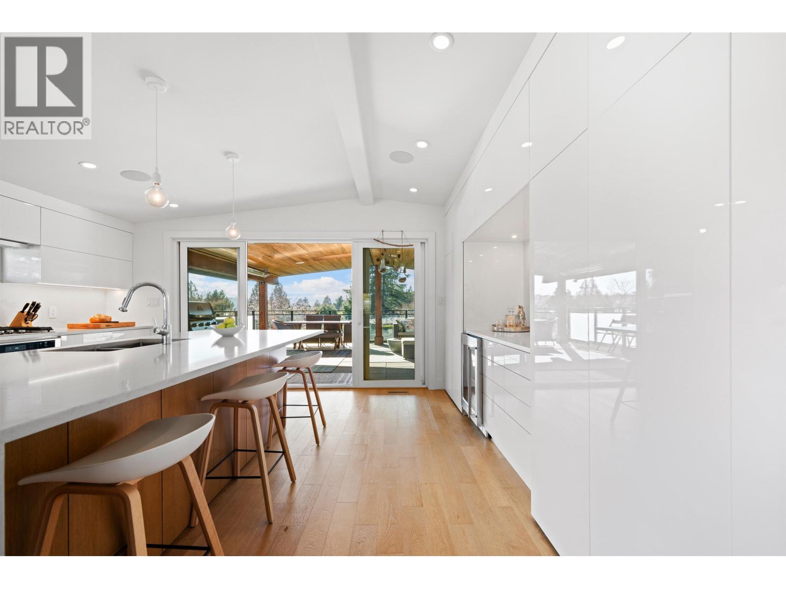 2907 Eddystone Crescent, North Vancouver, British Columbia  V7H 1B8 - Photo 10 - R3095010