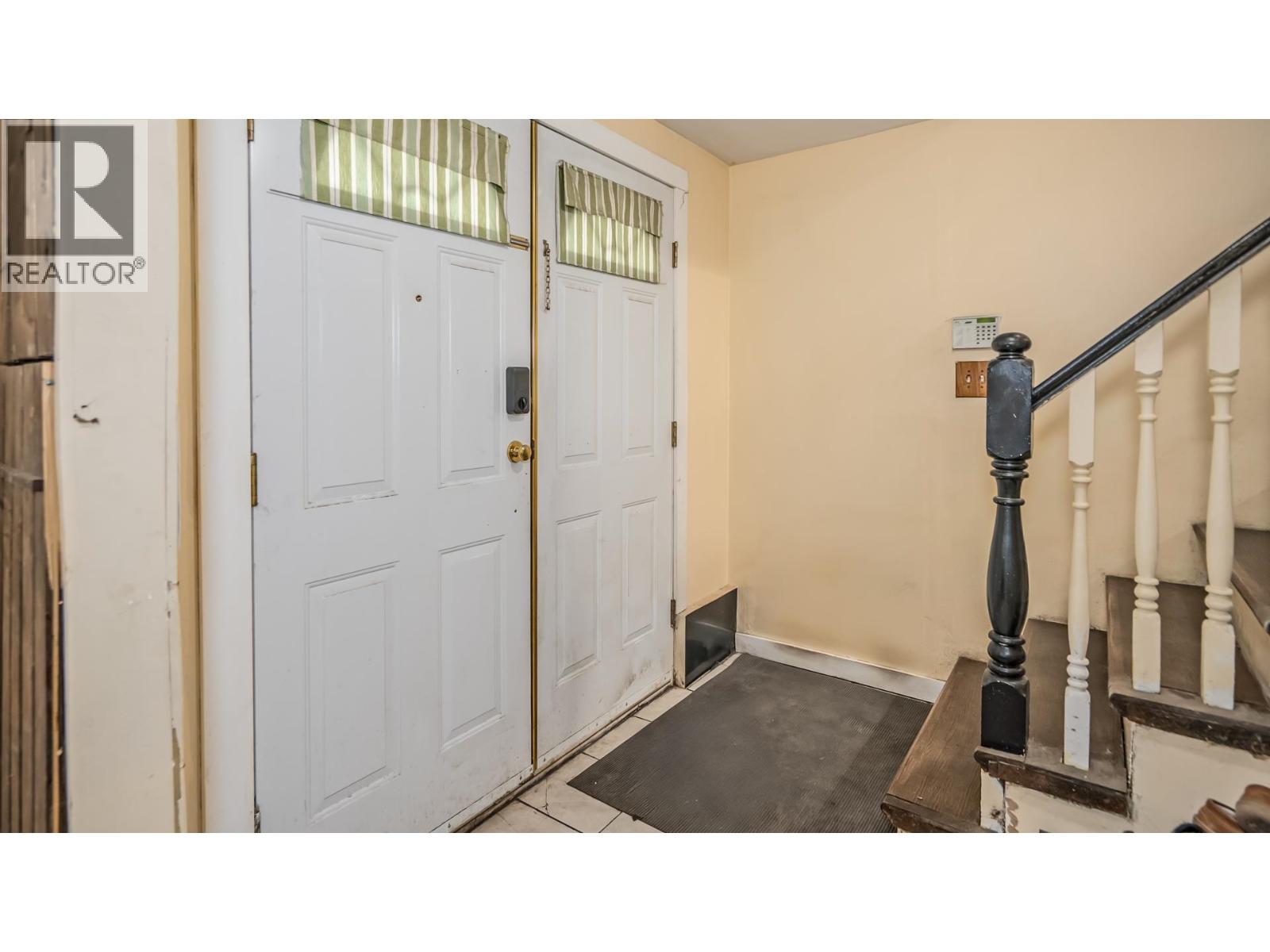 11891 Number 2 Road, Richmond, British Columbia  V7E 2E9 - Photo 2 - R3094598