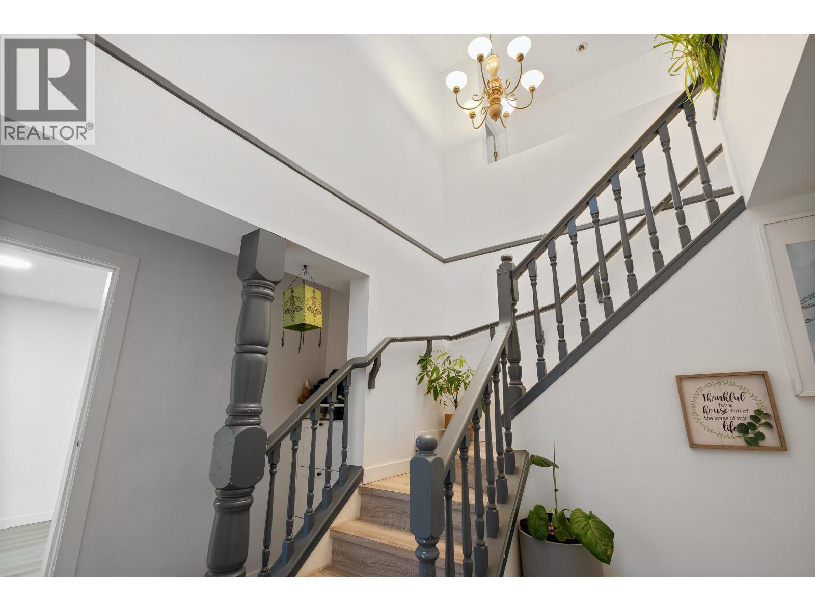 2378 Mariana Place, Coquitlam, British Columbia  V3K 6S2 - Photo 4 - R3094867