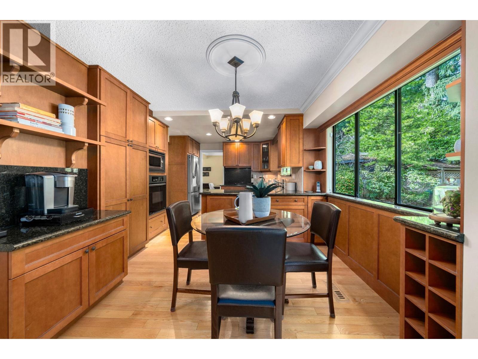 1168 Canyon Boulevard, North Vancouver, British Columbia  V7R 2K4 - Photo 16 - R3094985