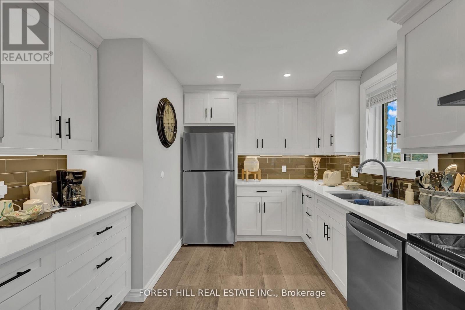 Main - 3 Wilson Avenue, Kawartha Lakes, Ontario  K9V 5S1 - Photo 8 - X12836760