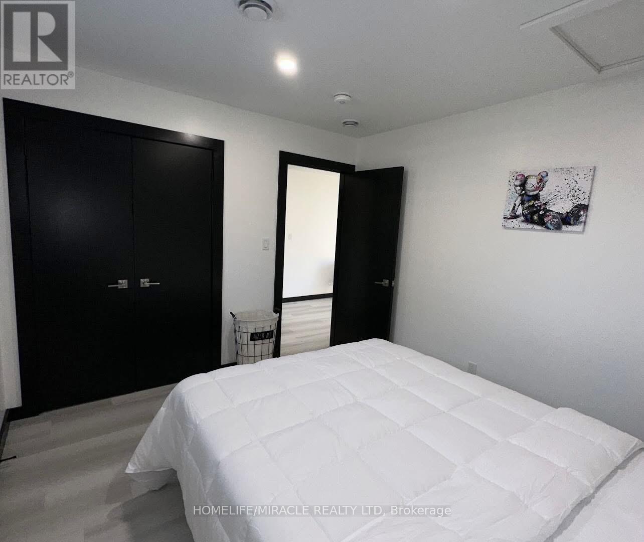 2 - 4985 Crysler Avenue, Niagara Falls, Ontario  L2E 3W6 - Photo 10 - X12836768