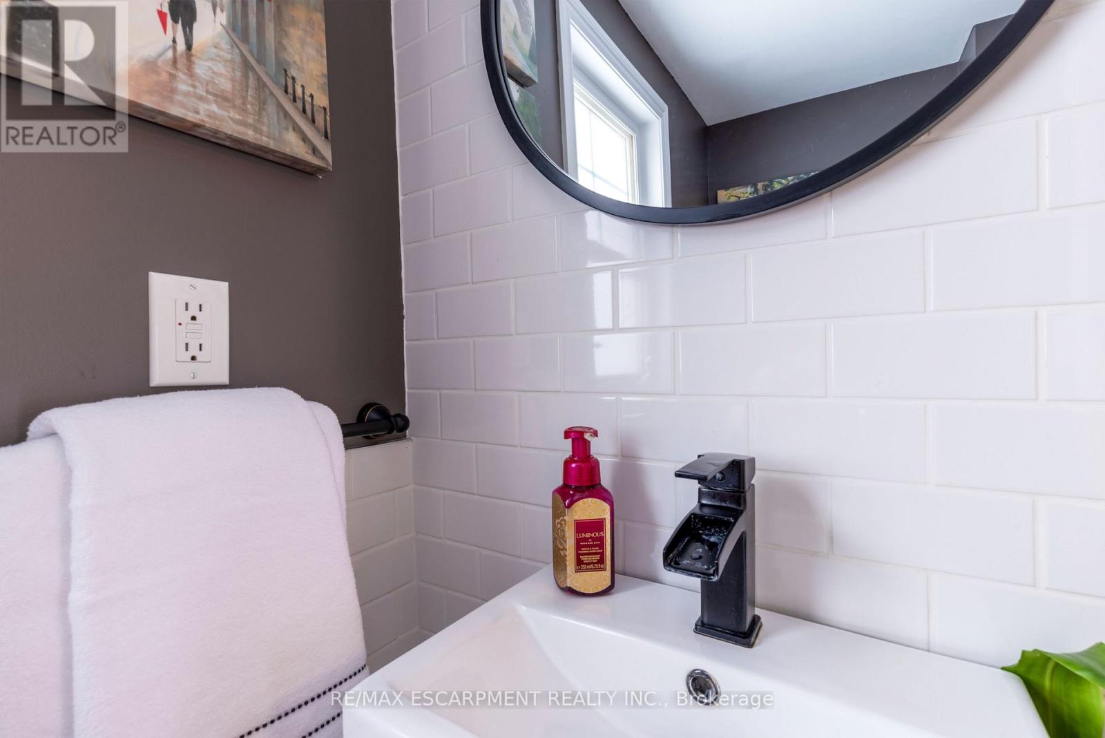 38 - 701 Homer Watson Boulevard, Kitchener, Ontario  N2C 0B5 - Photo 13 - X12836822