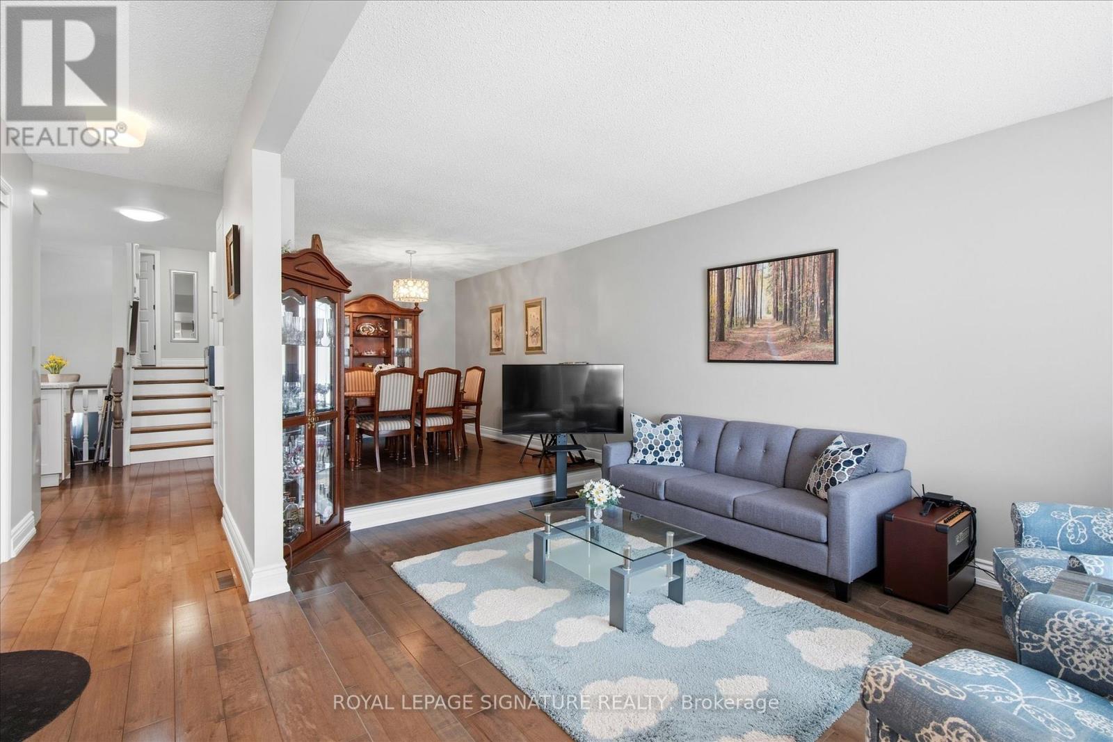 40 Lyton Crescent, Hamilton, Ontario  L8J 2C9 - Photo 3 - X12836124