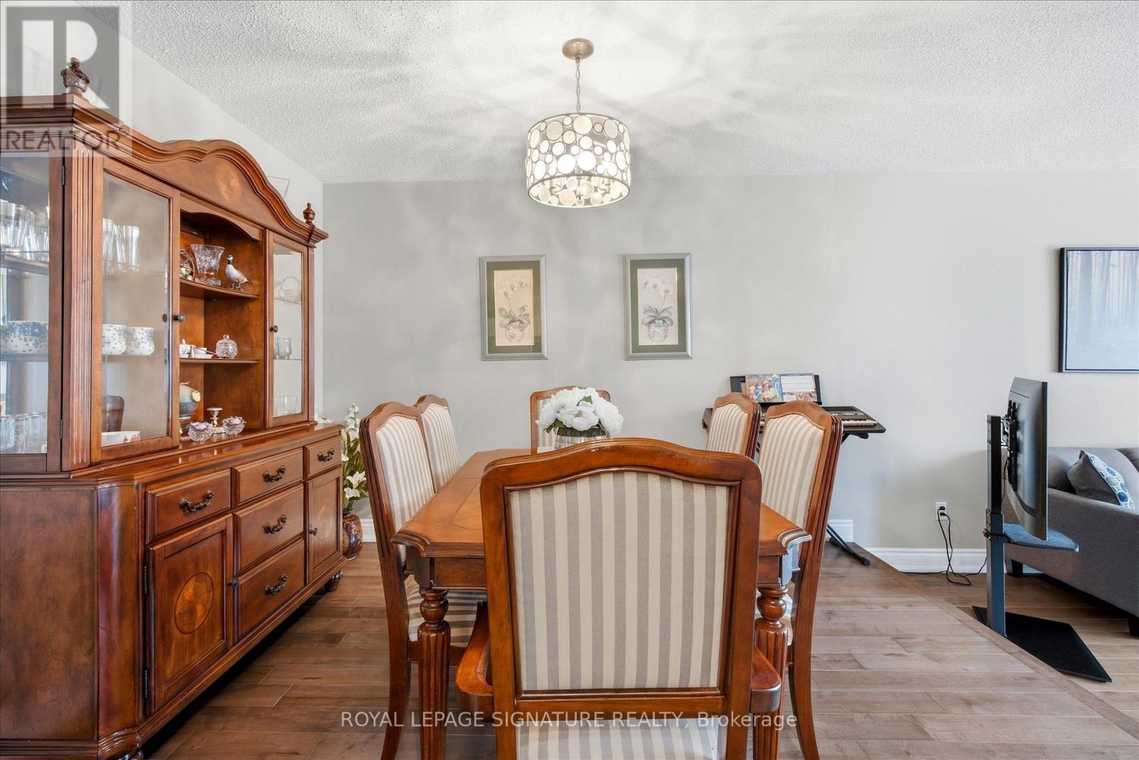 40 Lyton Crescent, Hamilton, Ontario  L8J 2C9 - Photo 8 - X12836124