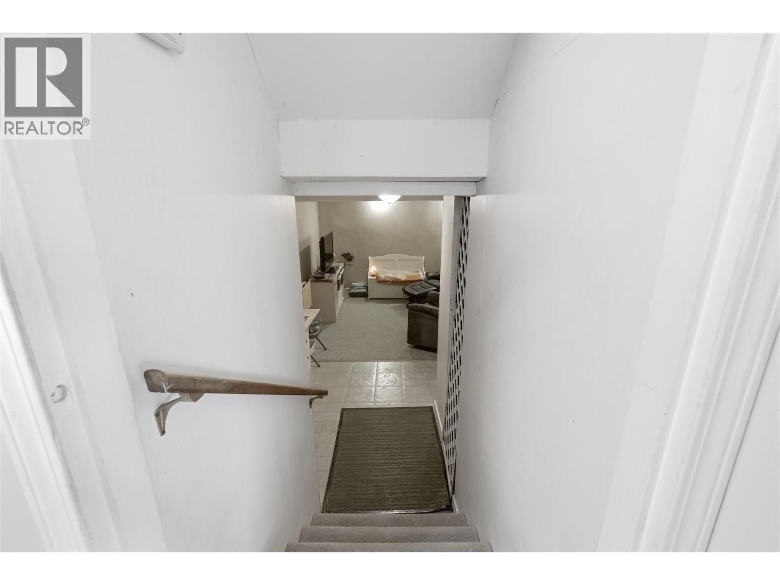 1155 Pembroke Avenue, Kamloops, British Columbia  V2B 7W5 - Photo 25 - 10377604