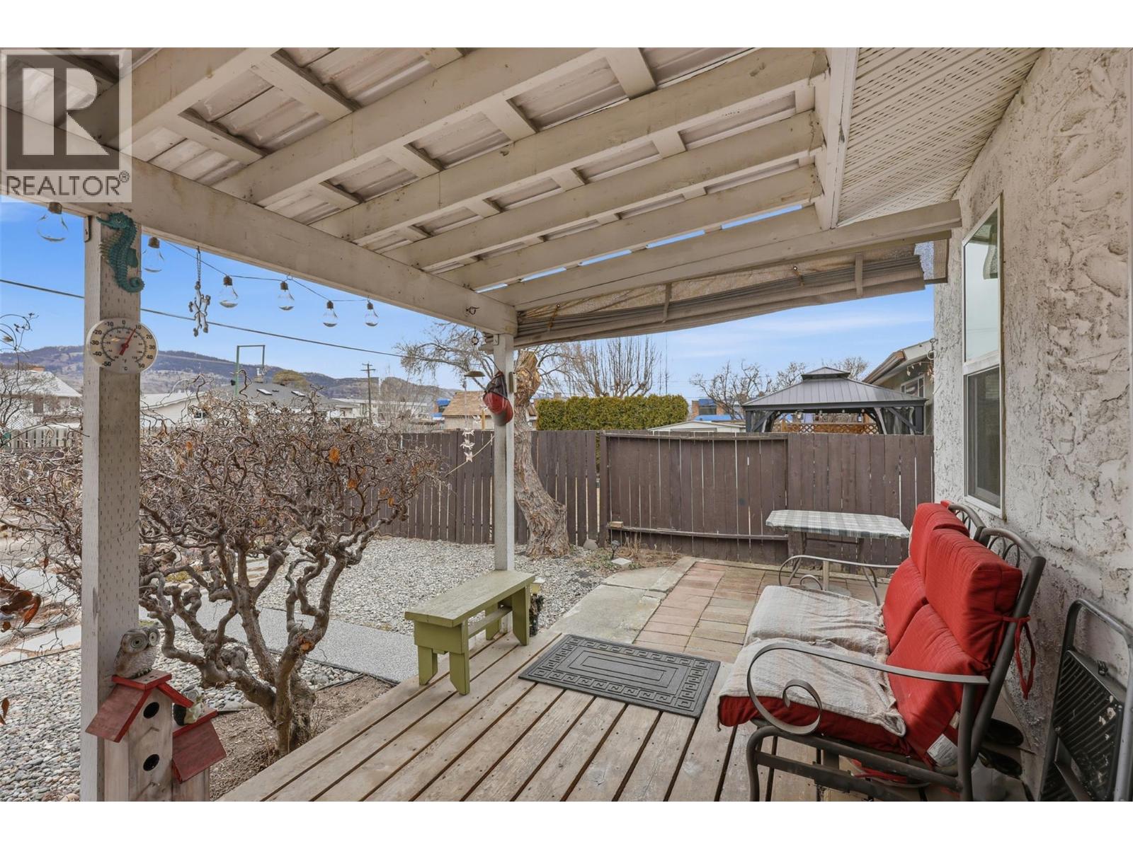 1155 Pembroke Avenue, Kamloops, British Columbia  V2B 7W5 - Photo 9 - 10377604