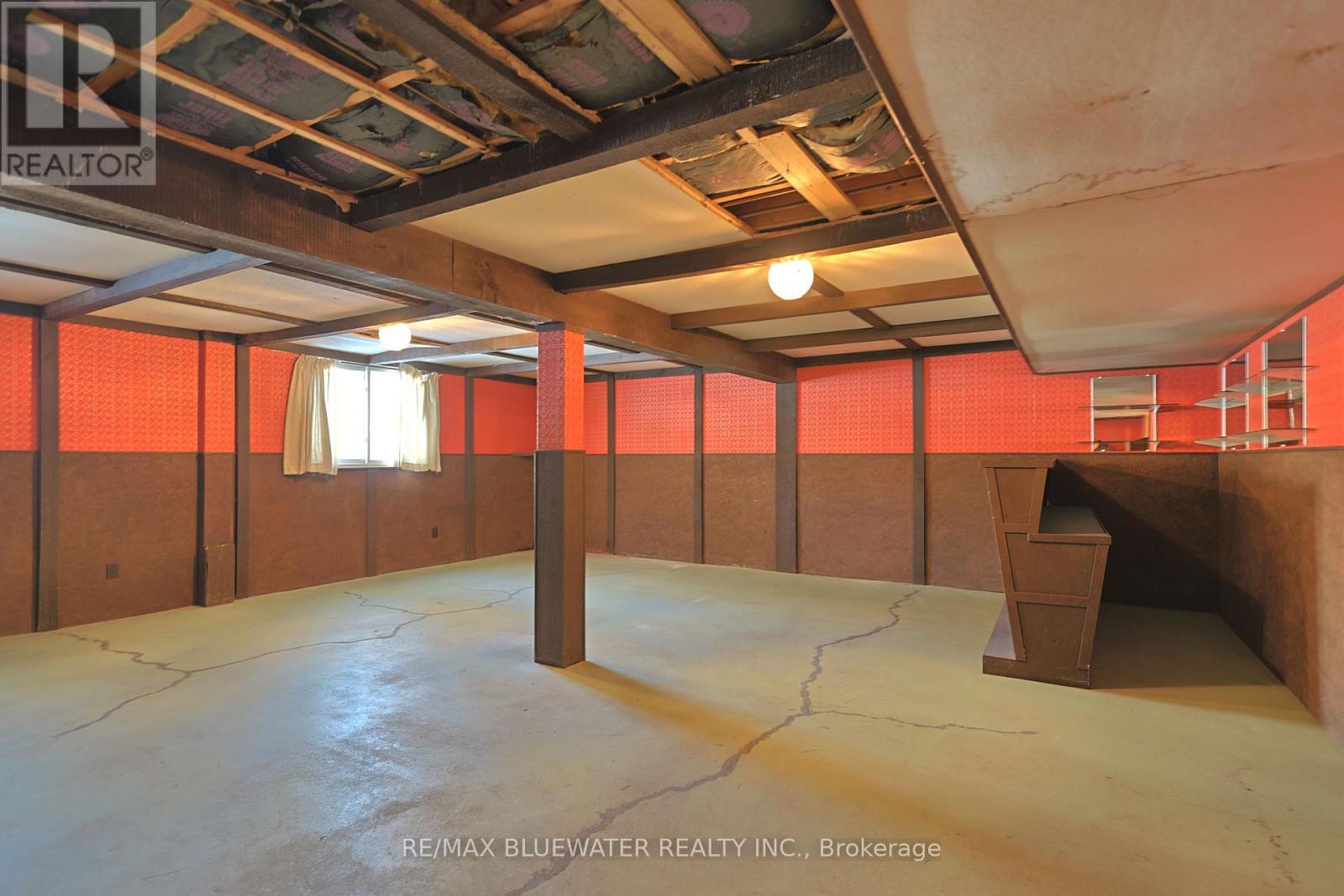 10318 Riverside Drive, Lambton Shores, Ontario  N0M 1T0 - Photo 30 - X12836844