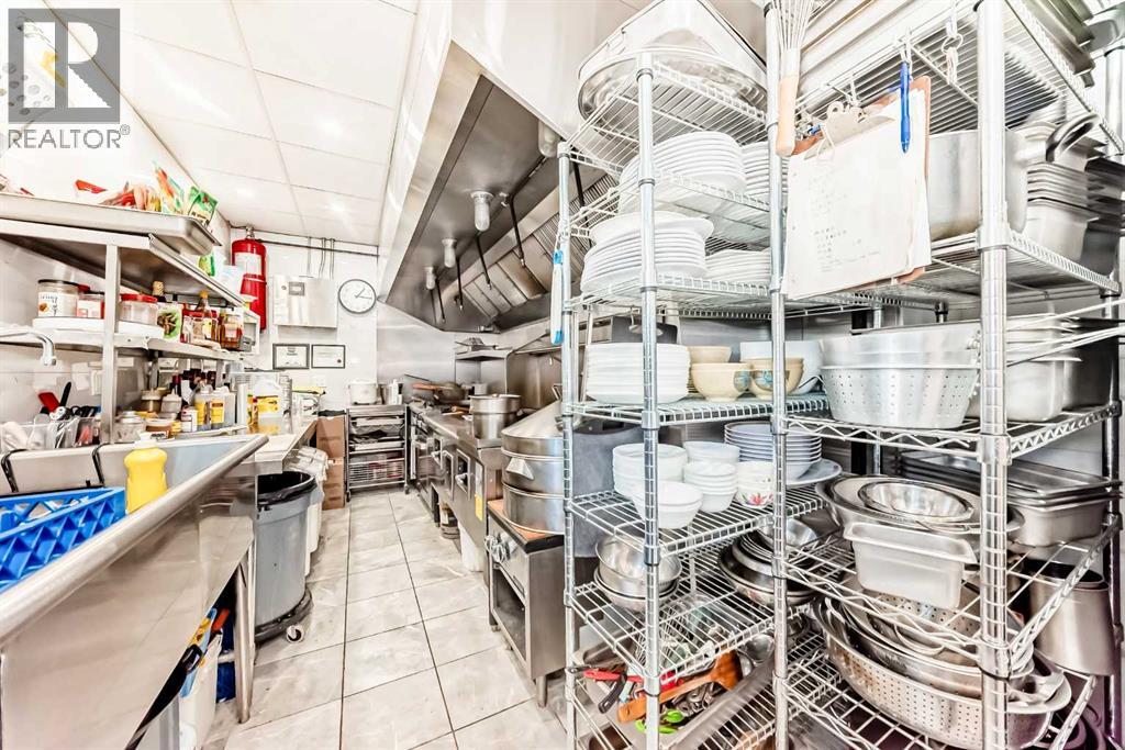 1810 10 Avenue Ne, Calgary, Alberta  T2E 0Y2 - Photo 16 - A2287976