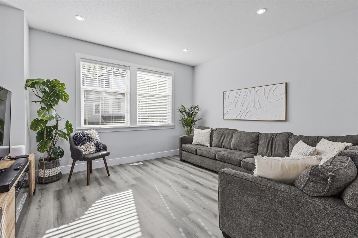 14 15717 Mountain View Drive, Surrey, British Columbia  V3Z 0C6 - Photo 2 - R3094720