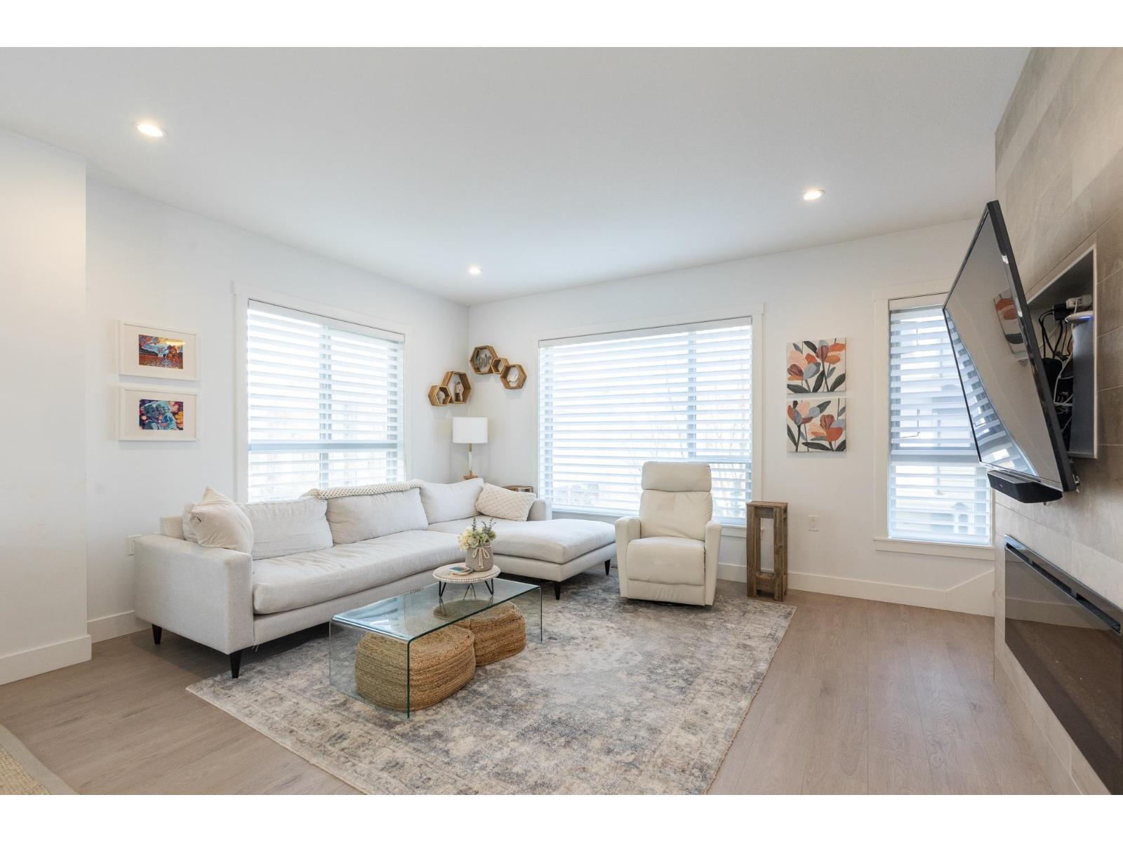 198 2277 Oak Meadows Drive, Surrey, British Columbia  V3Z 0W6 - Photo 7 - R3094068