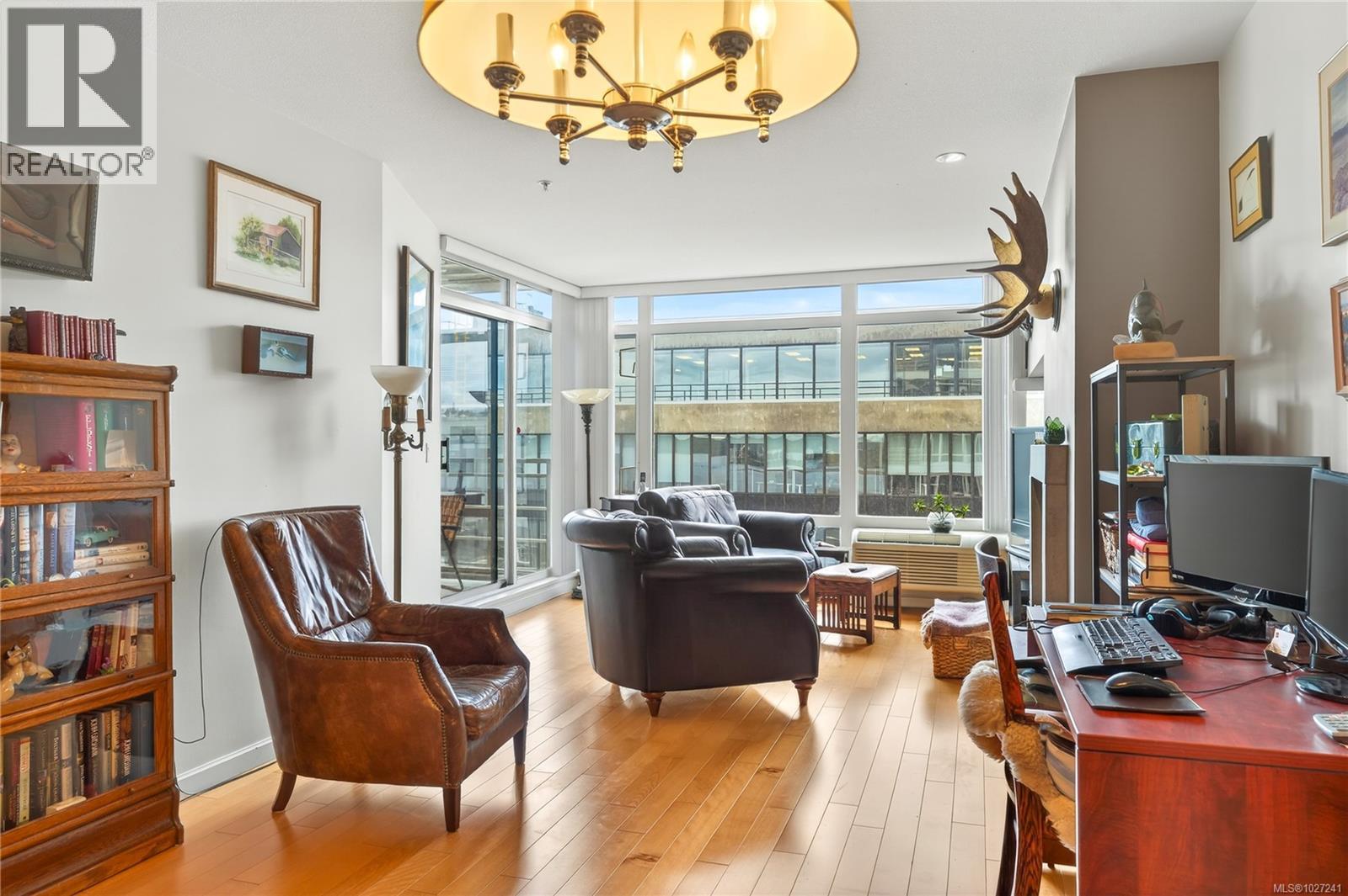 503 38 Front St, Nanaimo, British Columbia  V9R 0B8 - Photo 3 - 1027241