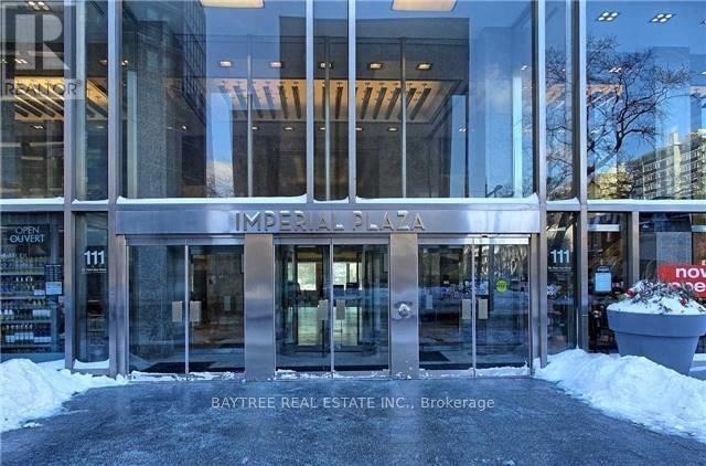 425 - 111 St Clair Avenue W, Toronto, Ontario  M4V 1N5 - Photo 10 - C12808428