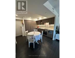 1111 - 19 BATHURST STREET, Toronto, Ontario