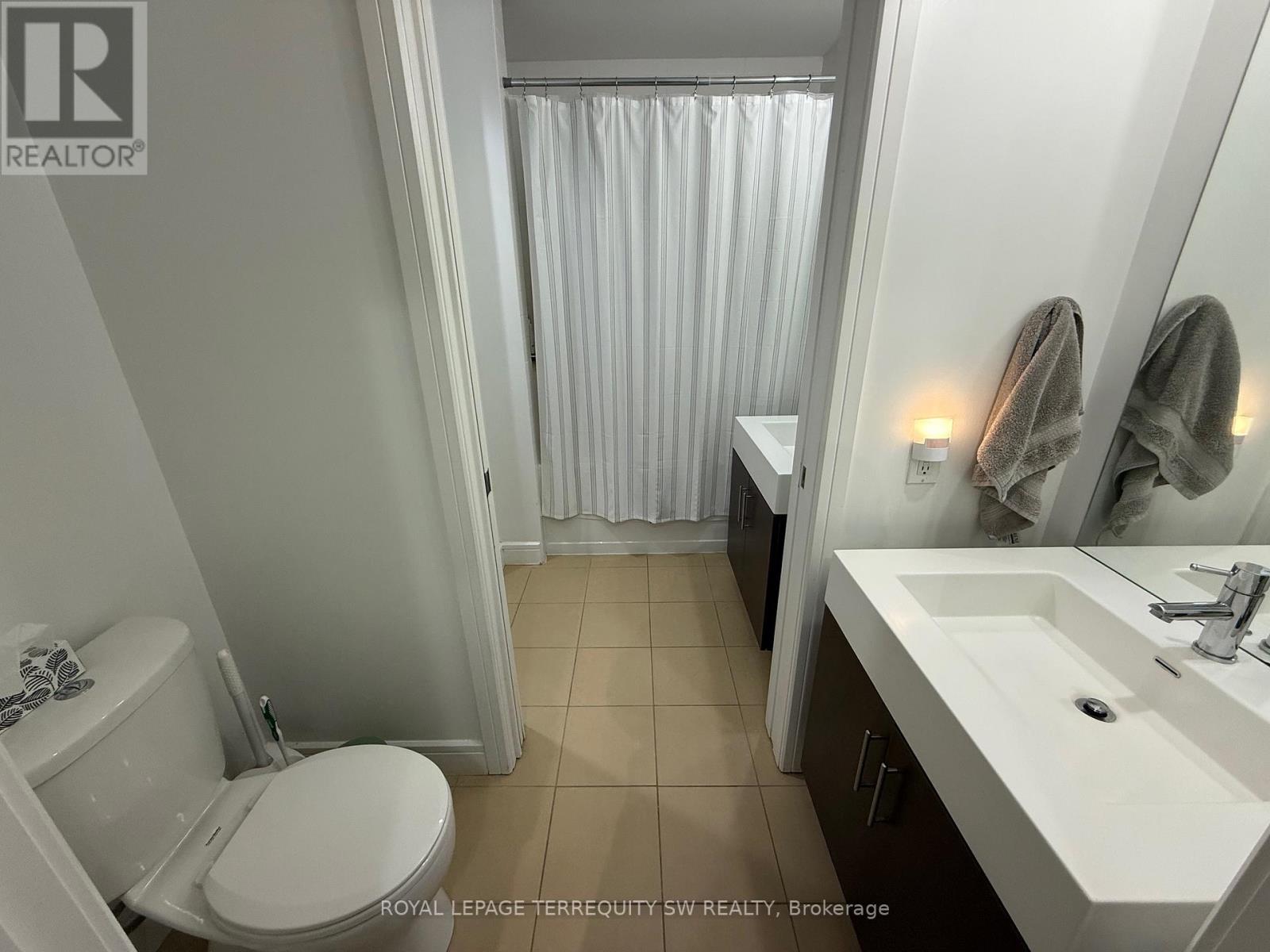 S512 - 112 George Street, Toronto, Ontario  M5A 2M5 - Photo 11 - C12836922