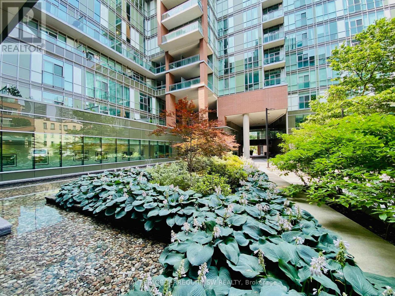 S512 - 112 George Street, Toronto, Ontario  M5A 2M5 - Photo 15 - C12836922