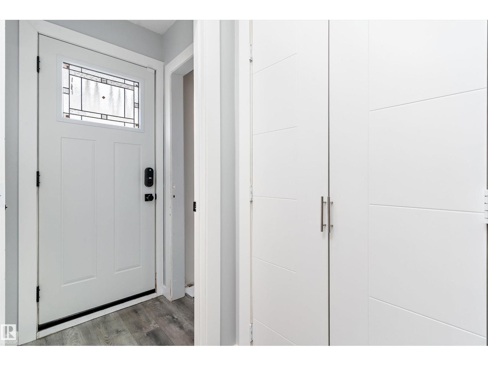 3214 71 St Nw, Edmonton, Alberta  T6K 1K9 - Photo 17 - E4475555