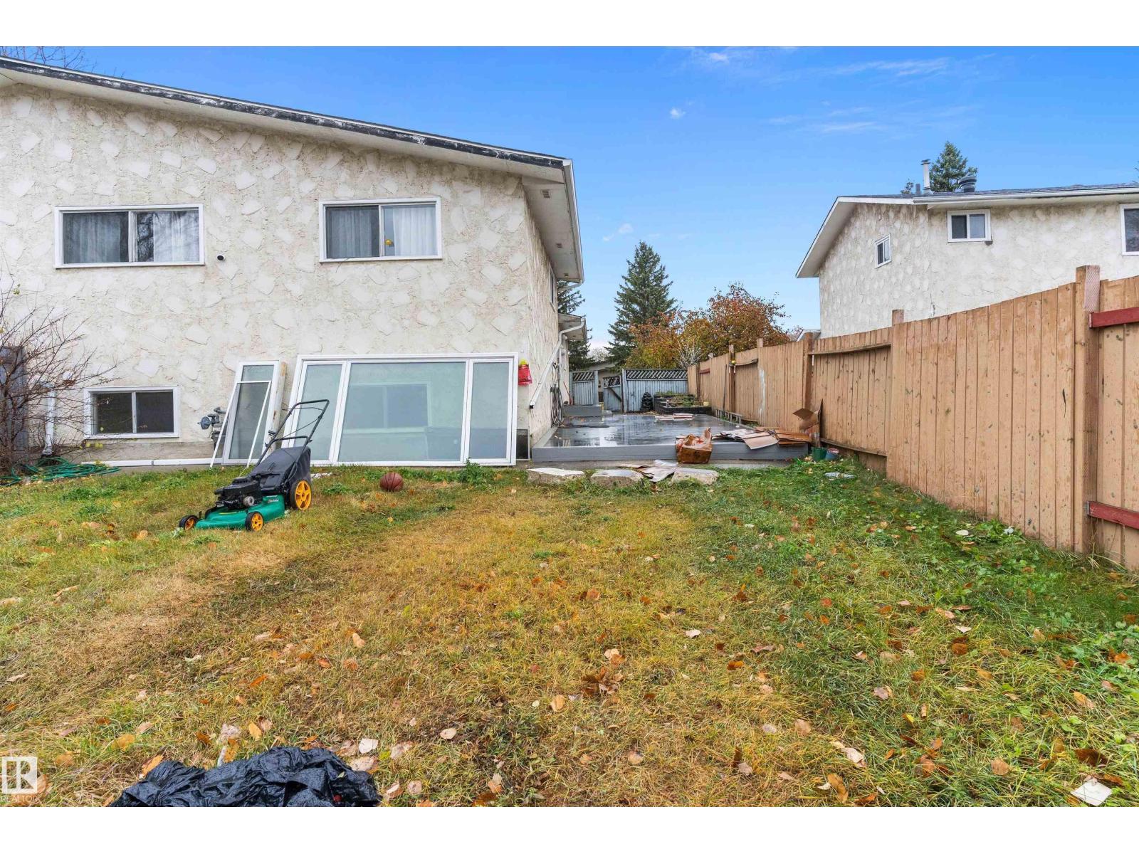 3214 71 St Nw, Edmonton, Alberta  T6K 1K9 - Photo 31 - E4475555