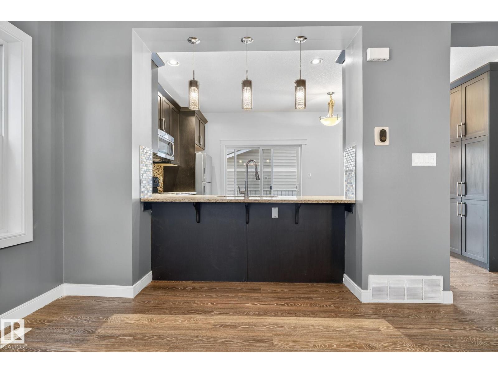 10114 160 Street Nw, Edmonton, Alberta  T5P 3E7 - Photo 13 - E4475556