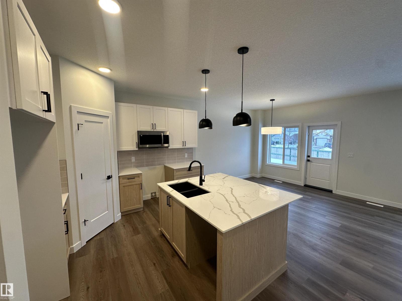 34 Ficus Wy, Fort Saskatchewan, Alberta  T8L 0Z6 - Photo 4 - E4468366