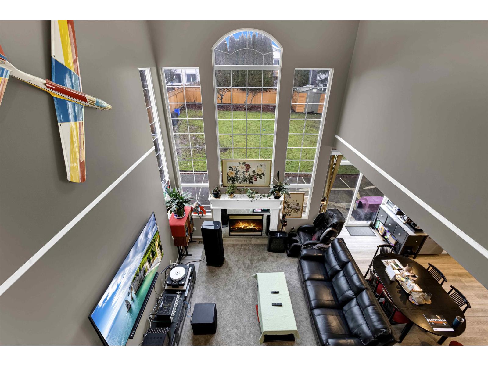 16977 83A AVENUE, Surrey, British Columbia