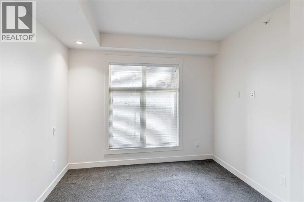 303, 45 Aspenmont Heights Sw, Calgary, Alberta  T3H 0E6 - Photo 12 - A2289830