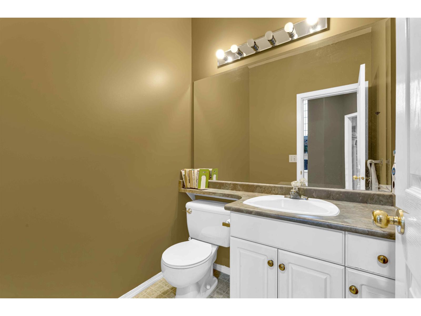 16977 83a Avenue, Surrey, British Columbia  V4N 4V1 - Photo 16 - R3083992