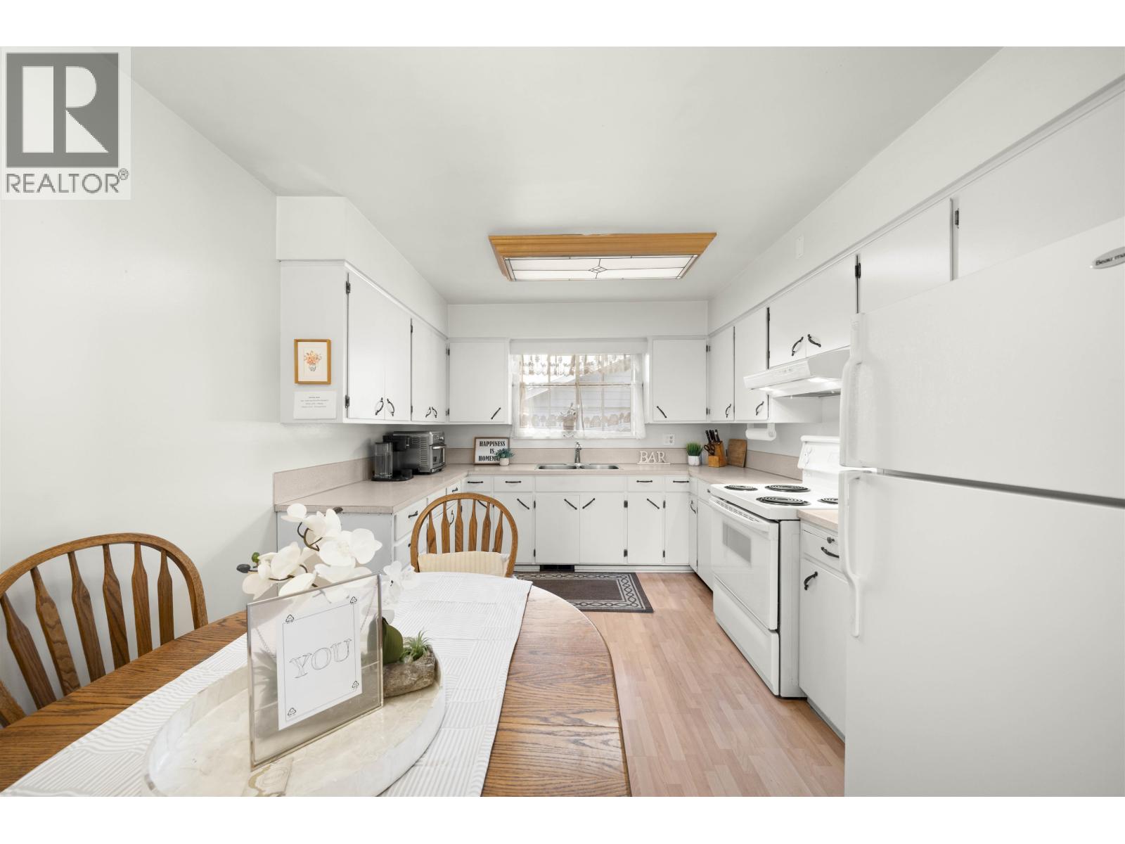 8431 Rosebank Crescent, Richmond, British Columbia  V7A 2K8 - Photo 9 - R3093124