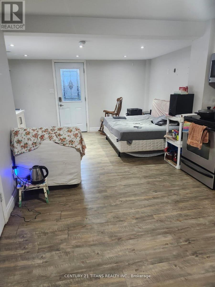 56 Barnes Drive, Ajax, Ontario  L1S 5G5 - Photo 3 - E12836944