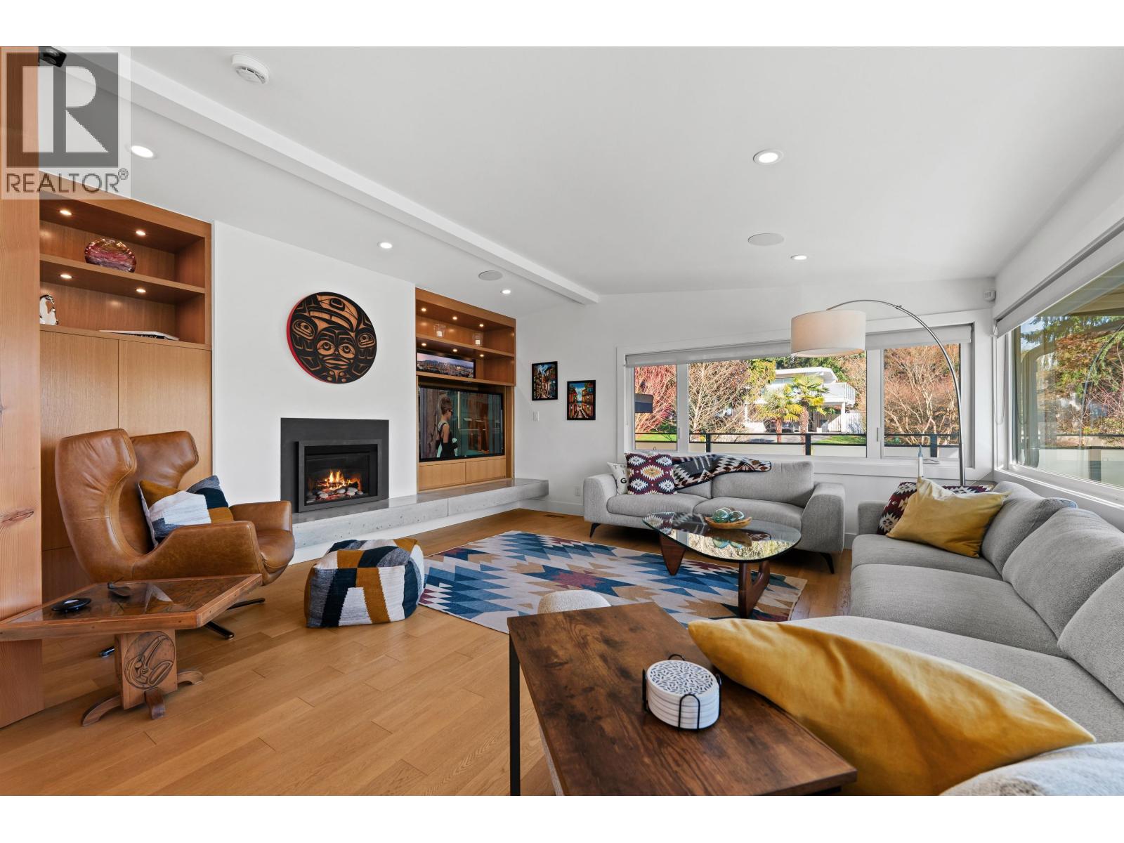 2907 Eddystone Crescent, North Vancouver, British Columbia  V7H 1B8 - Photo 4 - R3095010