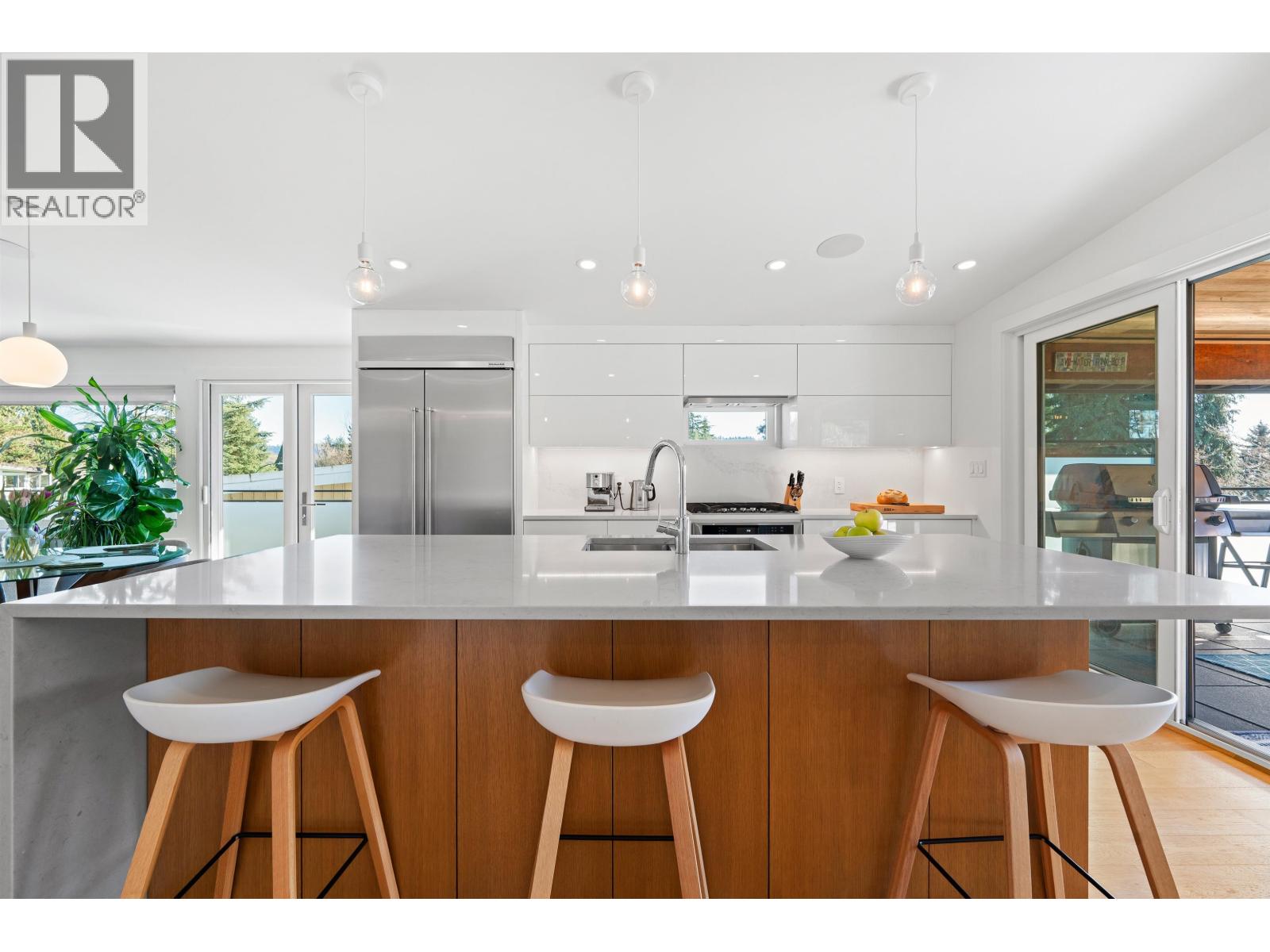 2907 Eddystone Crescent, North Vancouver, British Columbia  V7H 1B8 - Photo 8 - R3095010