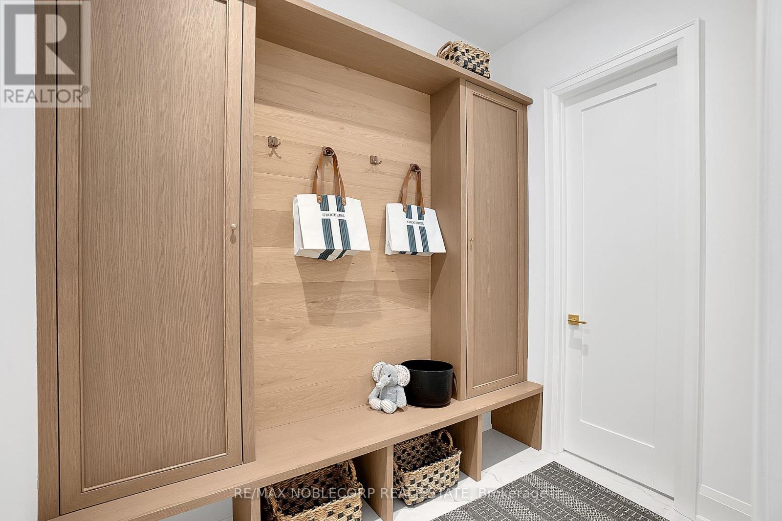 53b Puccini Drive, Richmond Hill, Ontario  L4E 2Y7 - Photo 21 - N12836840