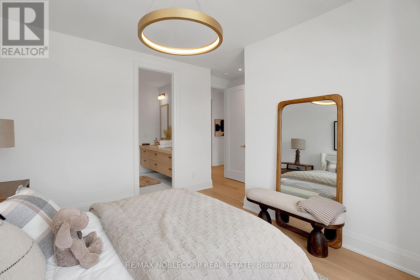 53b Puccini Drive, Richmond Hill, Ontario  L4E 2Y7 - Photo 37 - N12836840