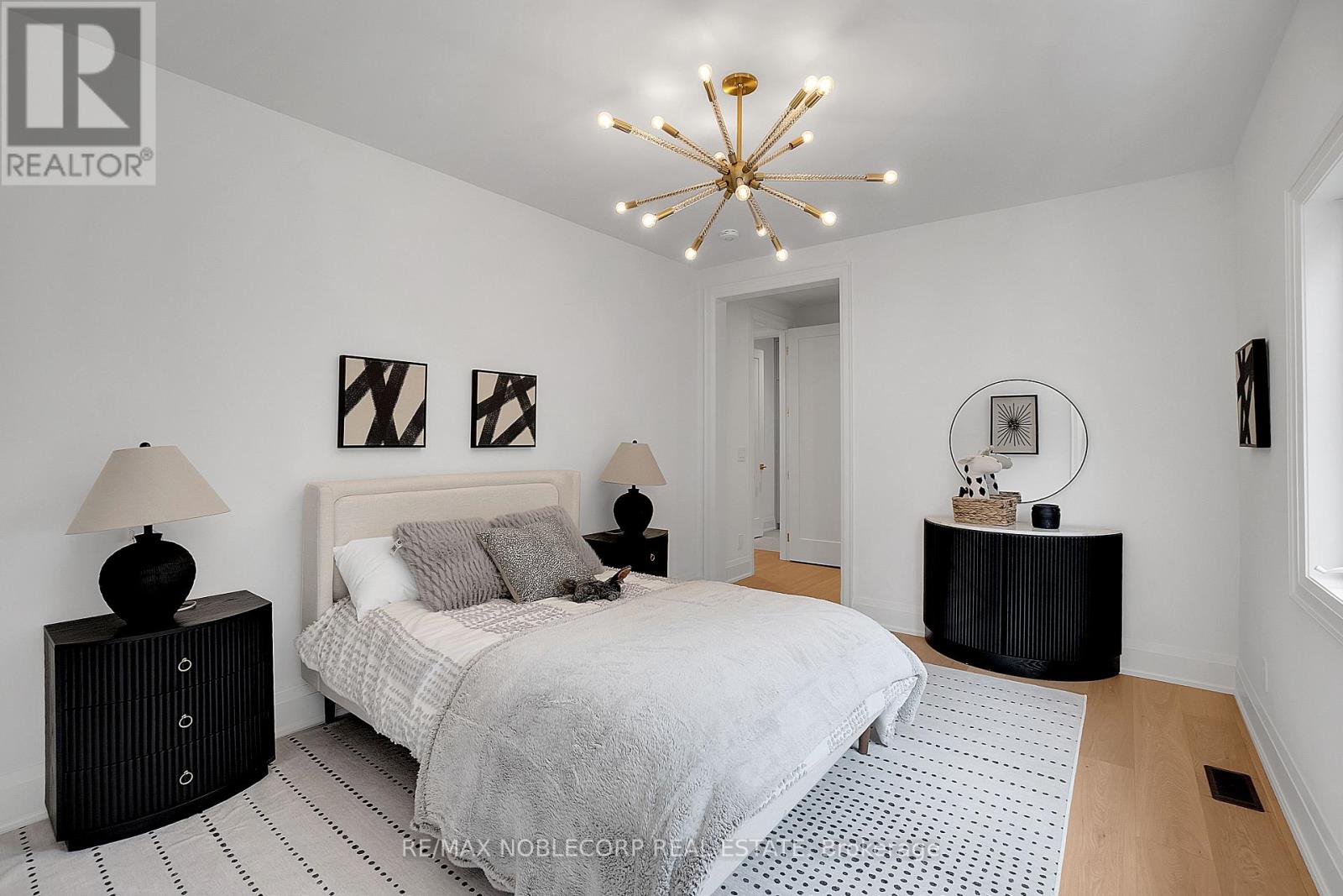 53b Puccini Drive, Richmond Hill, Ontario  L4E 2Y7 - Photo 40 - N12836840