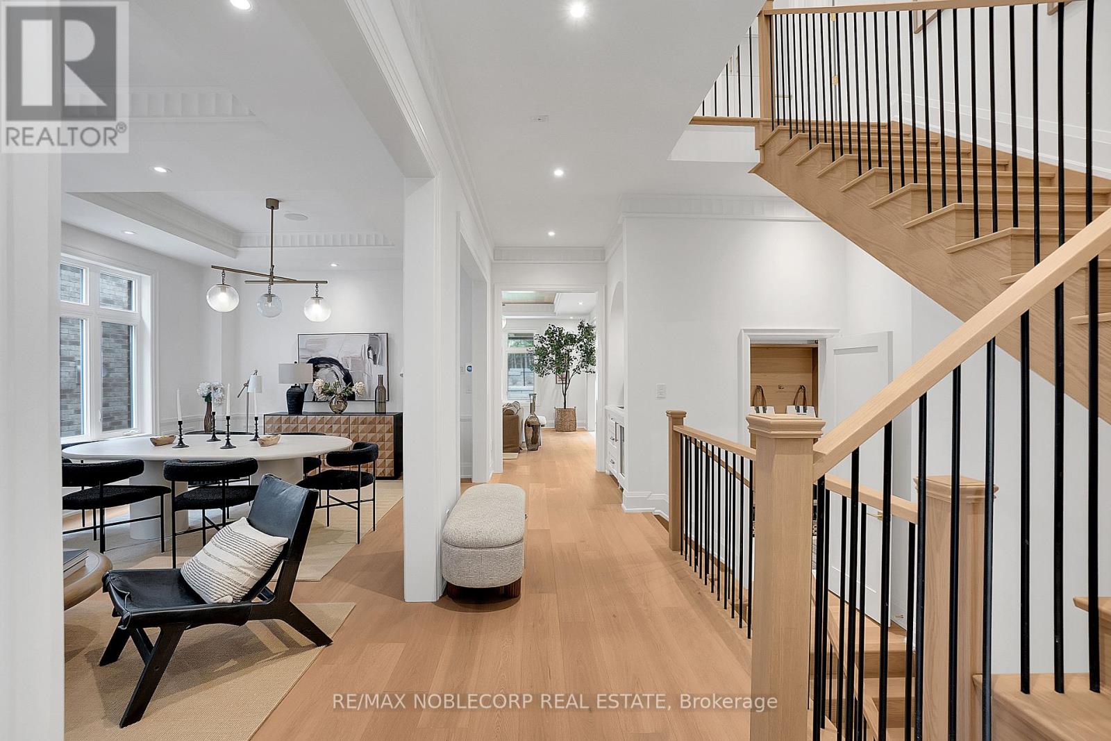 53b Puccini Drive, Richmond Hill, Ontario  L4E 2Y7 - Photo 46 - N12836840