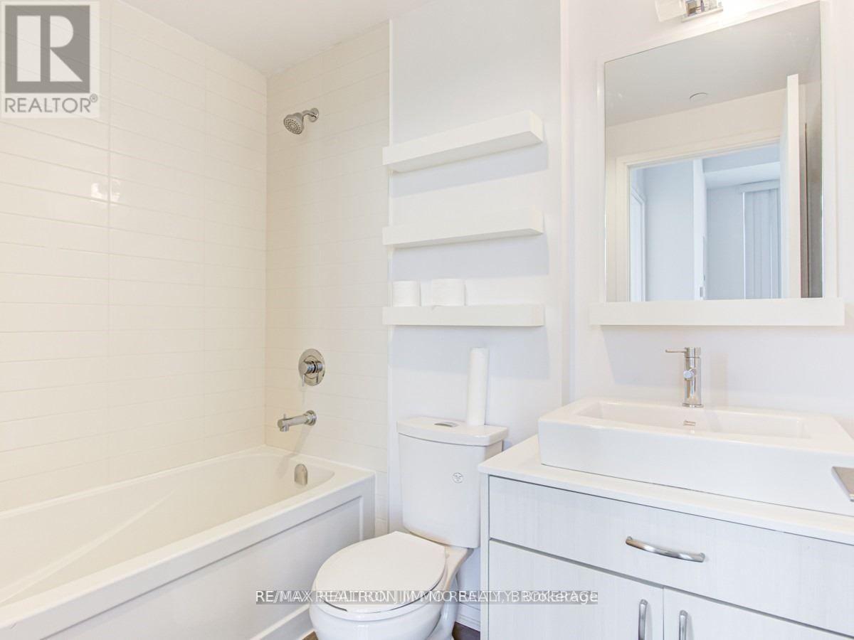 9199 Yonge Street, Richmond Hill (Langstaff), Ontario  L4C 1H7 - Photo 17 - N12836848