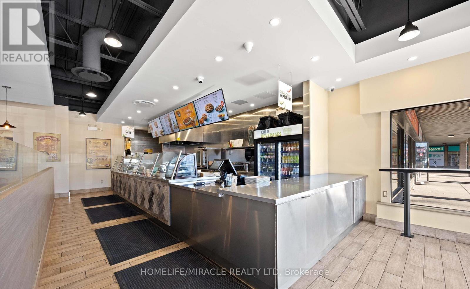 6 - 353 Duckworth Street, Barrie, Ontario  L4M 5C2 - Photo 4 - S12836868