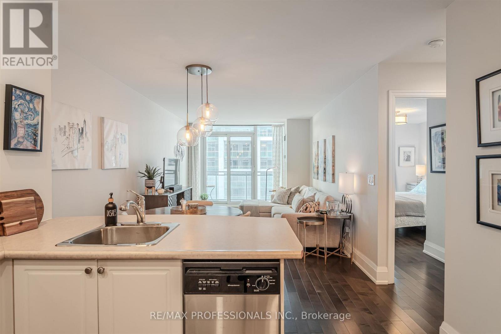 1515 - 2121 Lake Shore Boulevard W, Toronto, Ontario  M8V 4E9 - Photo 11 - W12836860