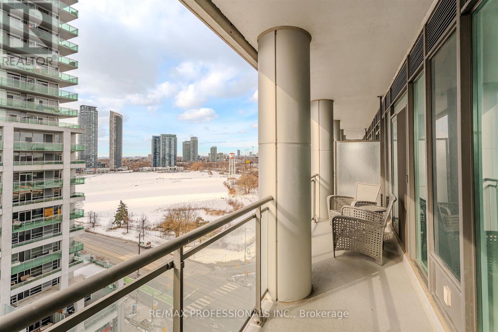 1515 - 2121 Lake Shore Boulevard W, Toronto, Ontario  M8V 4E9 - Photo 27 - W12836860