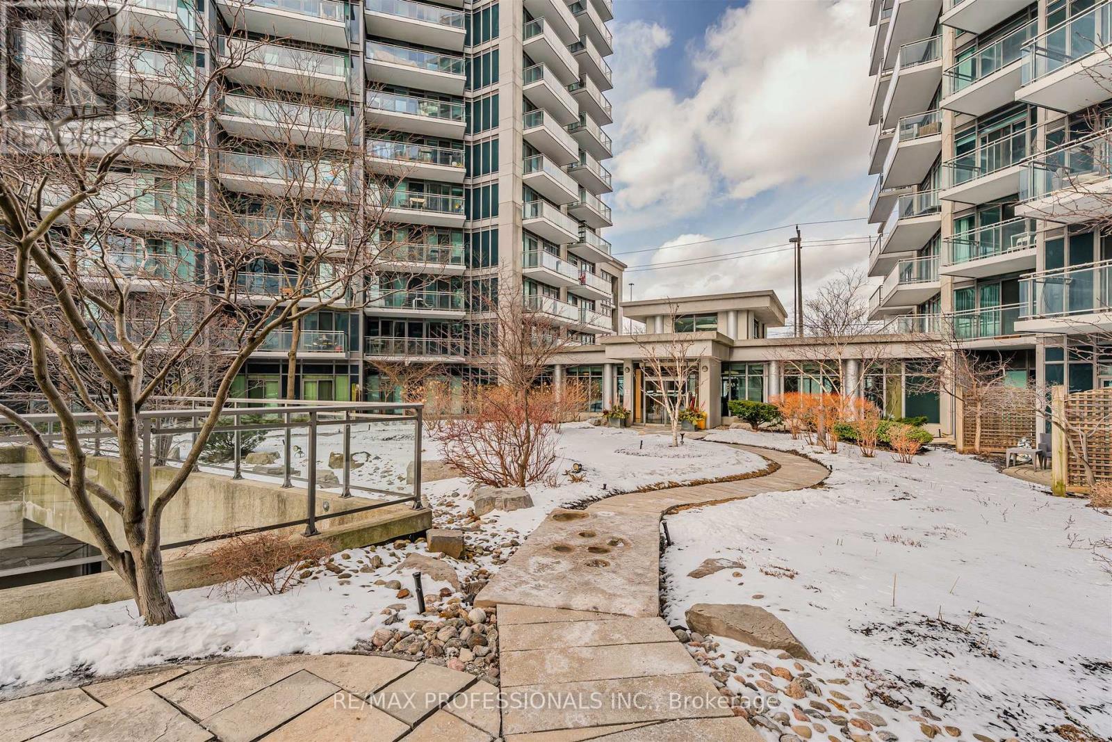 1515 - 2121 Lake Shore Boulevard W, Toronto, Ontario  M8V 4E9 - Photo 32 - W12836860