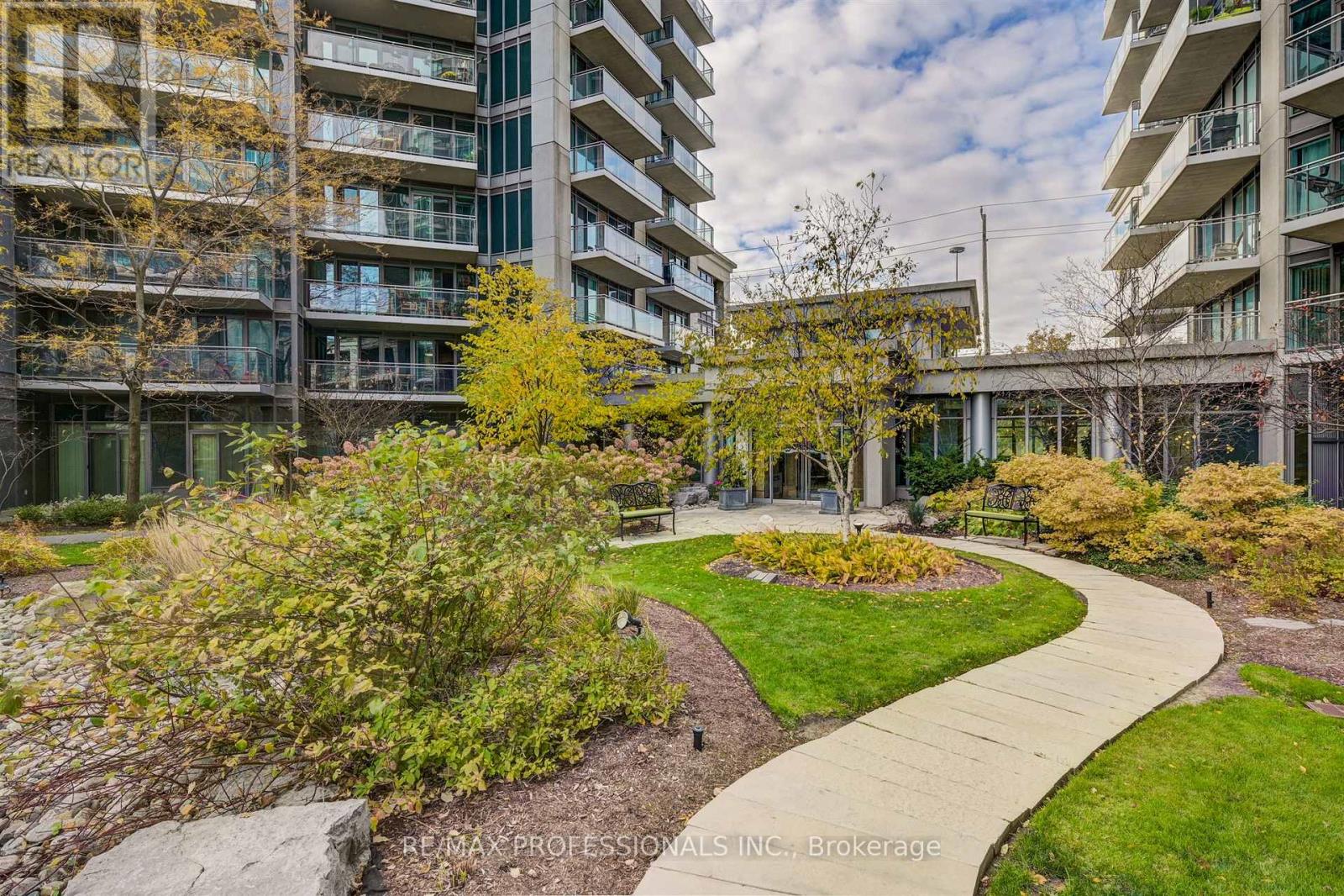 1515 - 2121 Lake Shore Boulevard W, Toronto, Ontario  M8V 4E9 - Photo 33 - W12836860