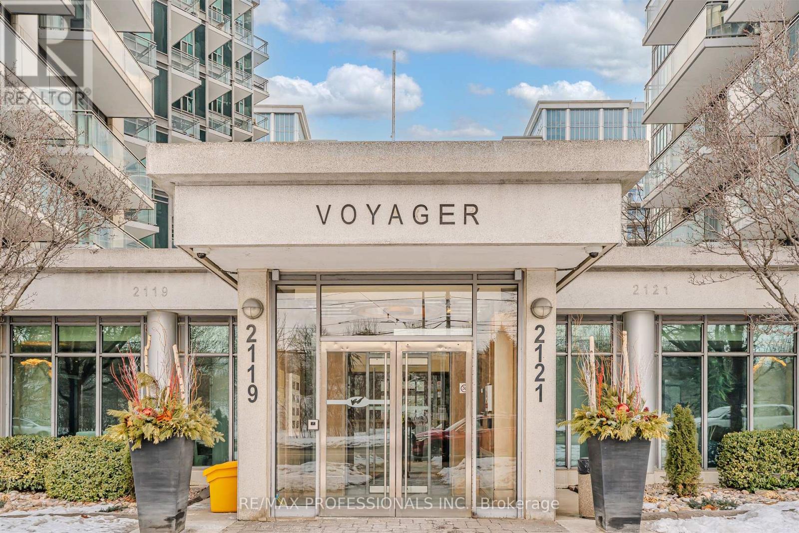 1515 - 2121 Lake Shore Boulevard W, Toronto, Ontario  M8V 4E9 - Photo 4 - W12836860