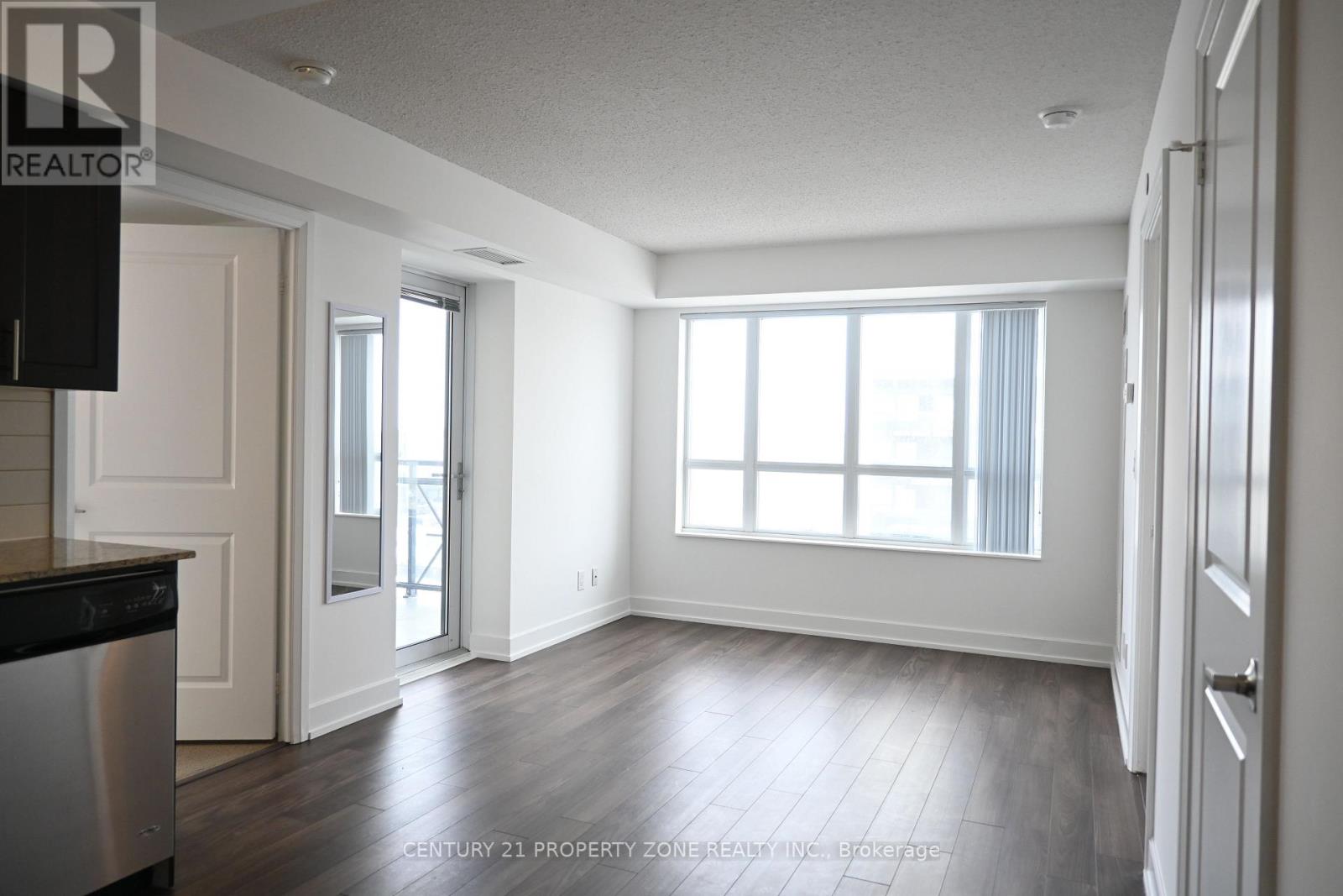 522 - 2 Eva Road, Toronto, Ontario  M9C 0A9 - Photo 6 - W12836892