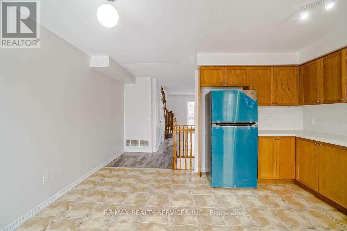 43 Denison Avenue, Brampton, Ontario  L6X 0T7 - Photo 15 - W12836900