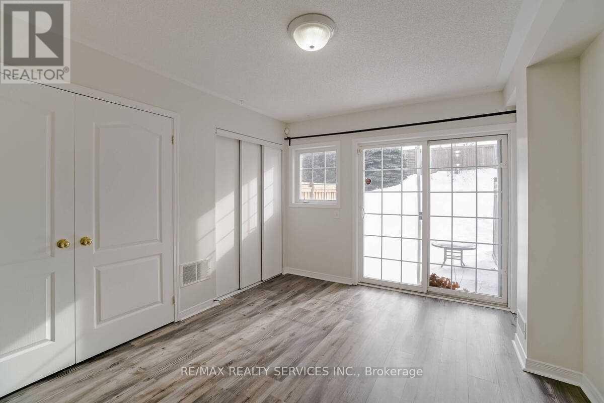 43 Denison Avenue, Brampton, Ontario  L6X 0T7 - Photo 3 - W12836900